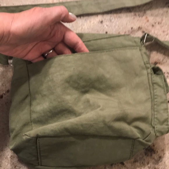 Cross body bag - Picture 3 of 7